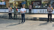 Pemkab Batang Akan Pusatkan...