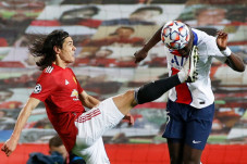 Solskjaer Optimis Cavani...