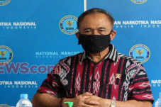 Sudah Pensiun Kepala...