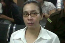 Iyut Bing Slamet Terancam...