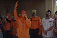 Kampanye Terakhir, Anir-Lutfi...