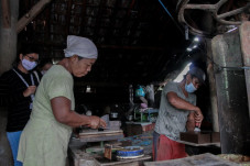 Tonjolkan Seni Tradisional...