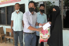 PWI Lampung Utara Salurkan...