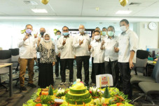Rayakan HUT ke-32, Kalla...