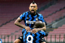 Vidal Absen Lawan Shakhtar,...