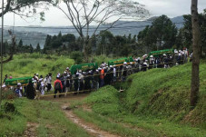 Begini Suasana Pemakaman...