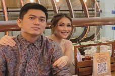 Mantap Memilih Adit,...
