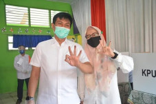 Unggul Hitung Cepat,...