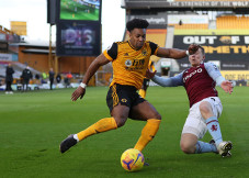 Wolves Gagal Gusur Duo...