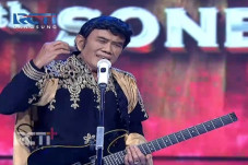 Rhoma Irama Tandai 50...