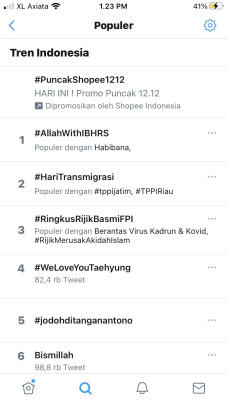 Perang Cuitan, Hastag...