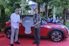 Pelanggan Urban Republic...