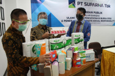 Perusahaan Tisu Ini...