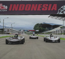 BAC Mono Langsung Disiksa...