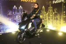 First Ride United e-Motor...