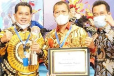 Pemkab Banyuasin Raih...