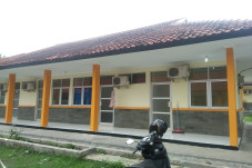 Kantornya Jadi Tempat...