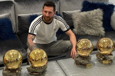 Messi: Suatu Kehormatan...
