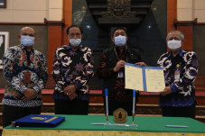 Tahun Depan Mahasiswa...