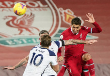Liverpool Kembali ke...