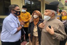 Amien Rais Datangi Mabes...
