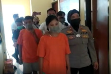 Mahasiswa Cantik Asal...