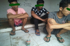 Asyik Nyabu, Tiga Pemuda...