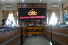 Bahas Tewasnya 6 Anggota...