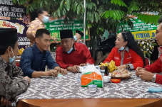 Datangi Sunaryanta,...