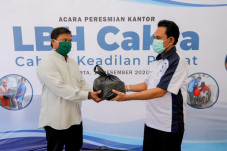 Bantu Masyarakat Miskin,...
