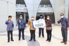 Pelindo III Ikut Bangun...