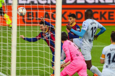Rekor Gol Disamai, Pele:...