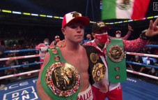 Penahbisan Saul Canelo...