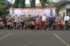 Jelang Natal dan Tahun...