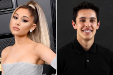 Ariana Grande Resmi...