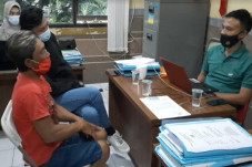 Miris, Ayah Bejat Ini...