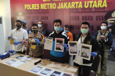 Tergiur Uang Tambahan,...