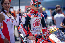 Marquez Absen, Beban...