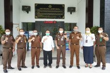 Mendadak Bambang DH...
