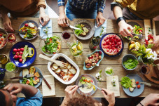 Tips Makan Sehat saat...