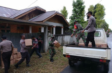 Operasi Lilin, Polisi...