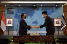 Sertijab dengan Agus...