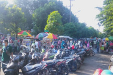 Pembatasan Perayaan...