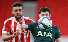 Bungkam Stoke City,...