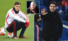 Liam Brady: Mesut Oezil...
