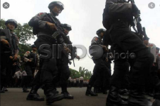 433 Polisi Lampung Utara...