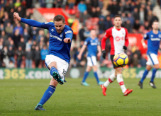 Everton Siap Perpanjang...