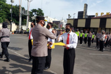 Ungkap Kasus Besar di...