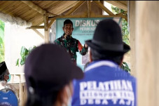 Sukses Pelopori Menanam...