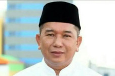 Basmin Kenang Bahrum...